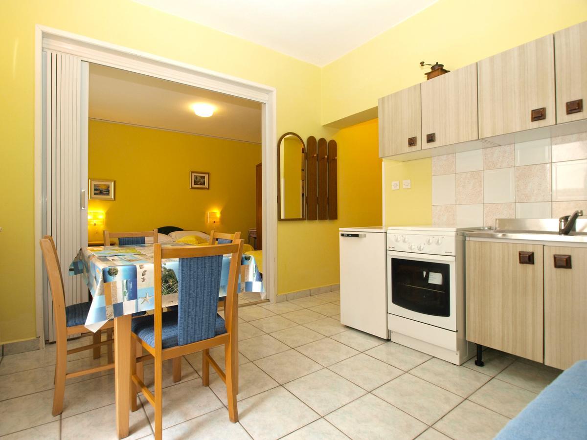 Apartments Vida 1682 プーラ エクステリア 写真