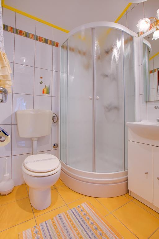 Apartments Vida 1682 プーラ エクステリア 写真