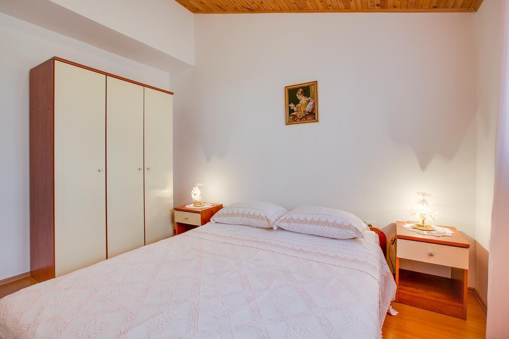 Apartments Vida 1682 プーラ エクステリア 写真